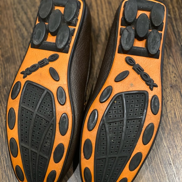 Geox Italian leather loafers